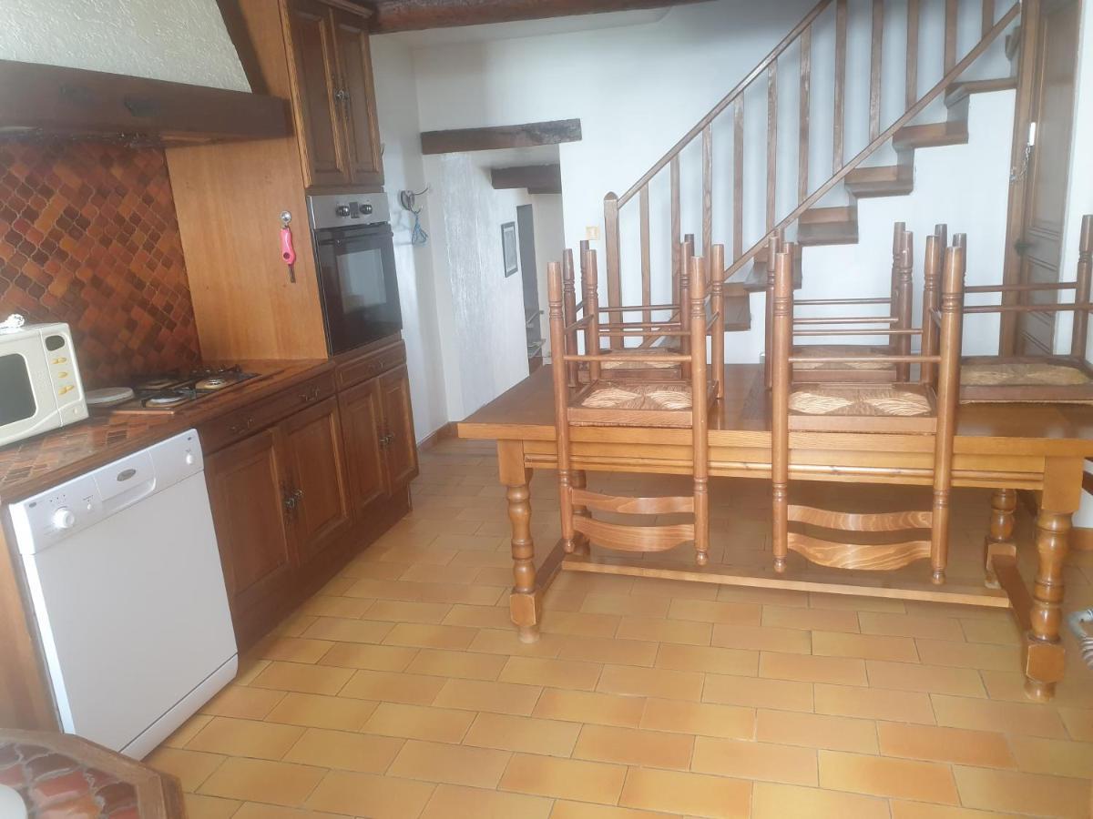 Maison De Village De 98 M2 Typiquement Provencale Pierrevert المظهر الخارجي الصورة